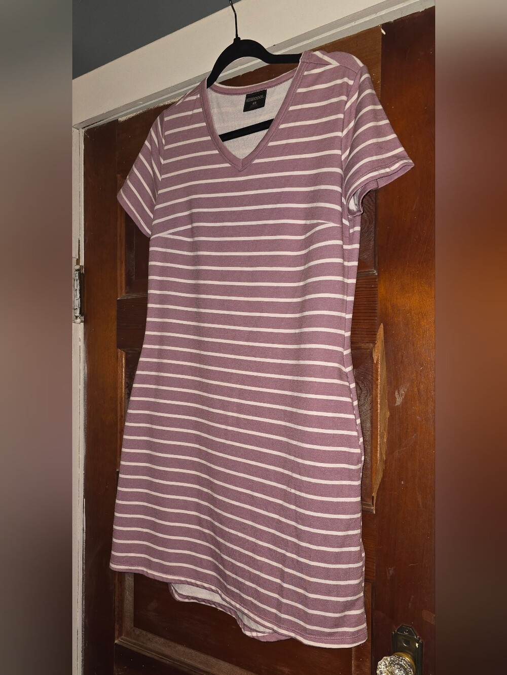 32 Degrees Cool Striped V-Neck Short Sleeve Dress in Lilac and White